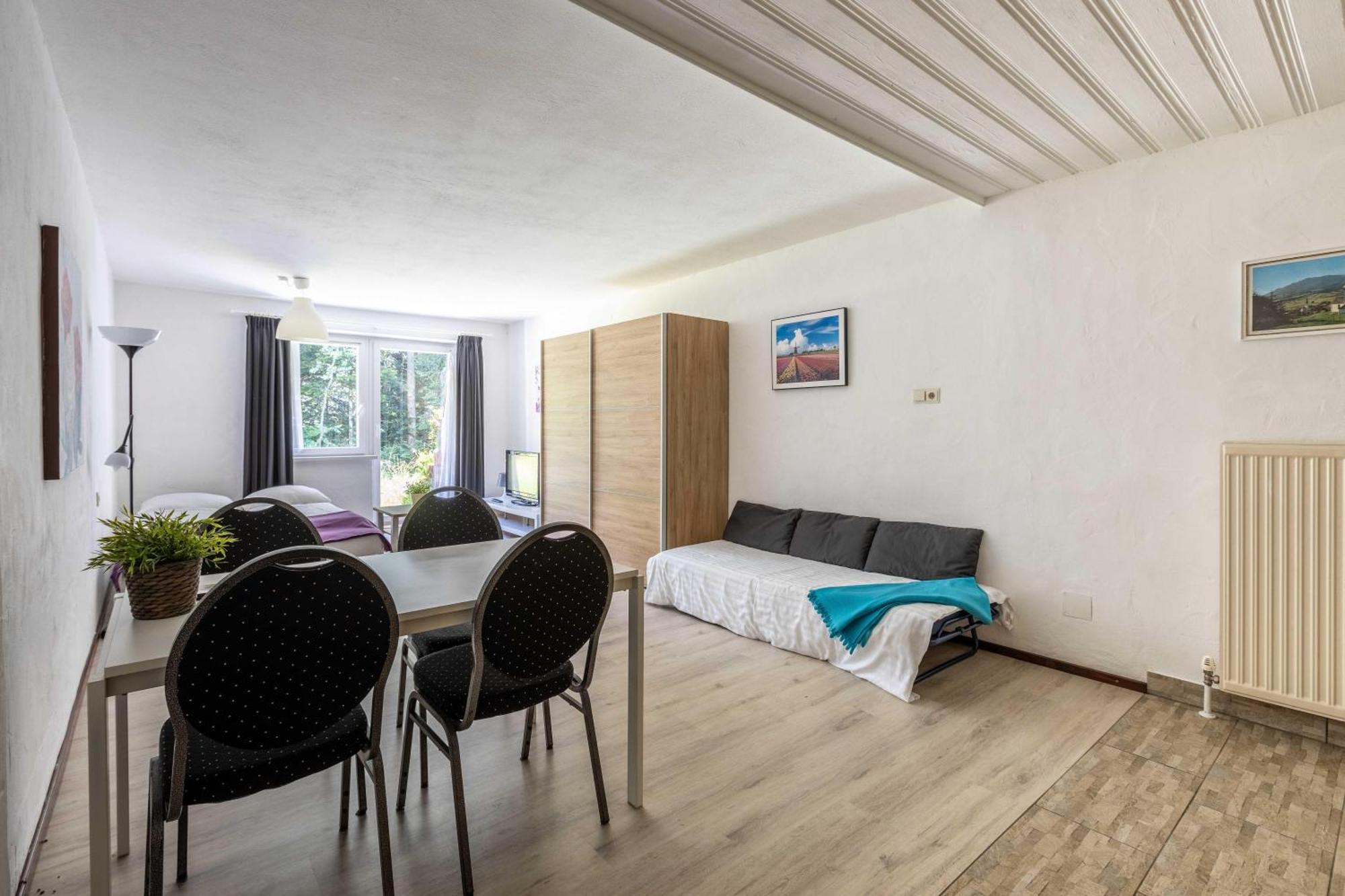 Hartkaiser Rooms And Apartments 엘마우 외부 사진